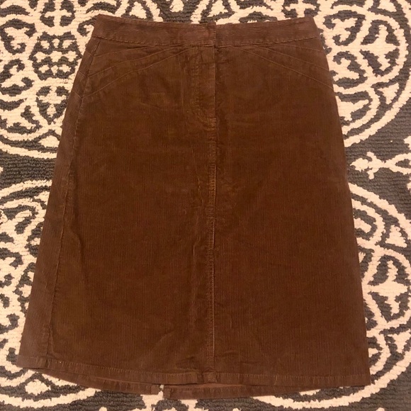 The Limited Dresses & Skirts - Beautiful brown corduroy The Limited skirt. Sz 4.